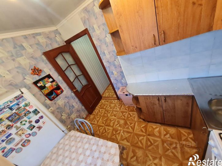 2-комн квартира улица Машиностроителей, 8,  д. 8