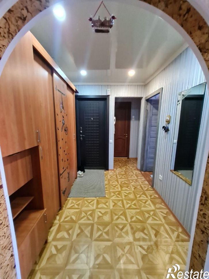 2-комн квартира улица Машиностроителей, 8,  д. 8