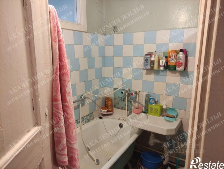 2-комн квартира Краснодонская улица, 13,  д. 13