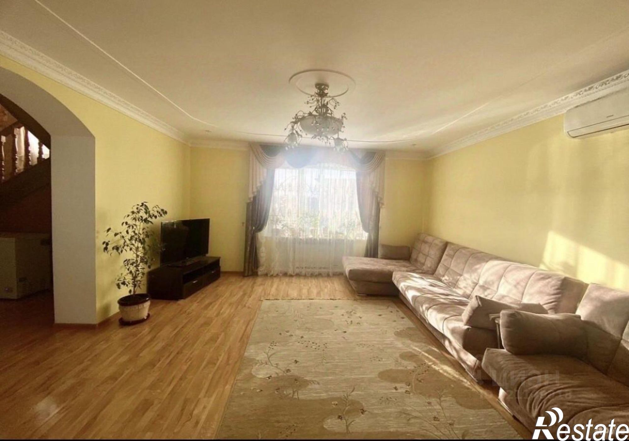 Купить дачу, дом, коттедж за 13 500 000 рублей на Кустанайская улица, 18