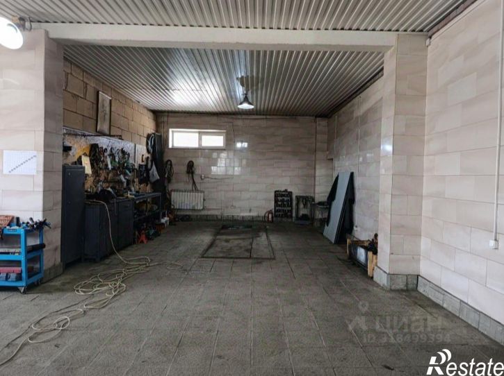 Отдельное здание улица Энергетиков, 76,  д. 76