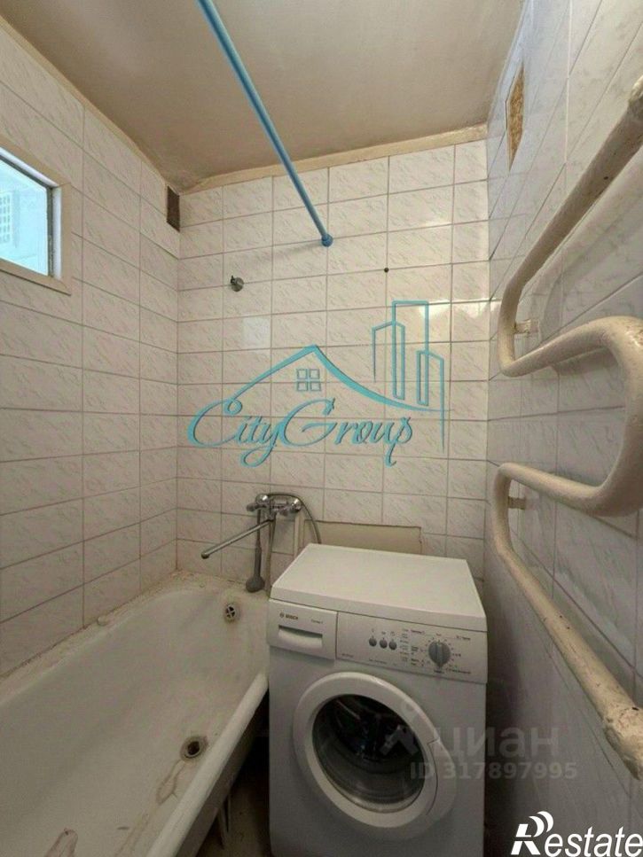 2-комн квартира улица Стасова, 4,  д. 4