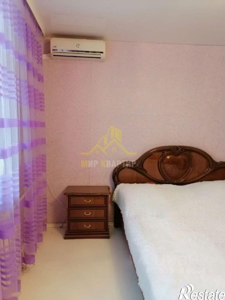 3-комн квартира 1-й Домбаровский переулок, 33,  д. 33