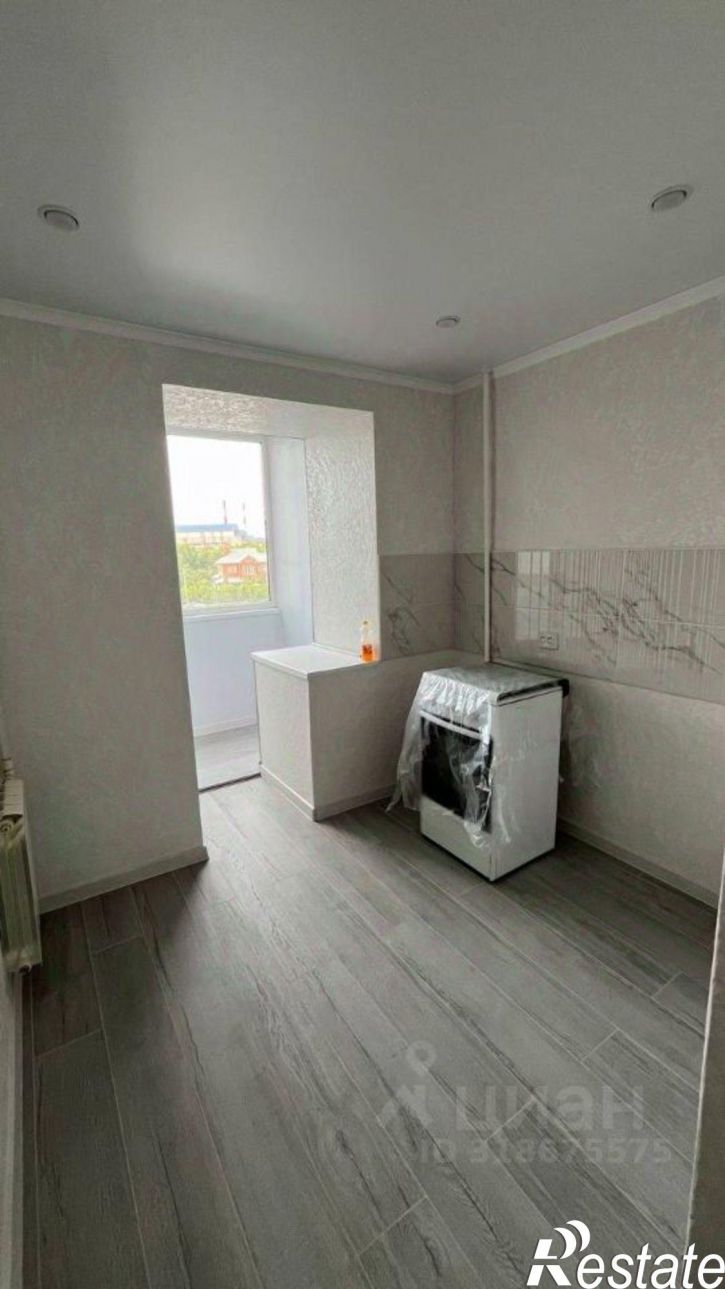 3-комн квартира Молодёжная улица, 2,  д. 2