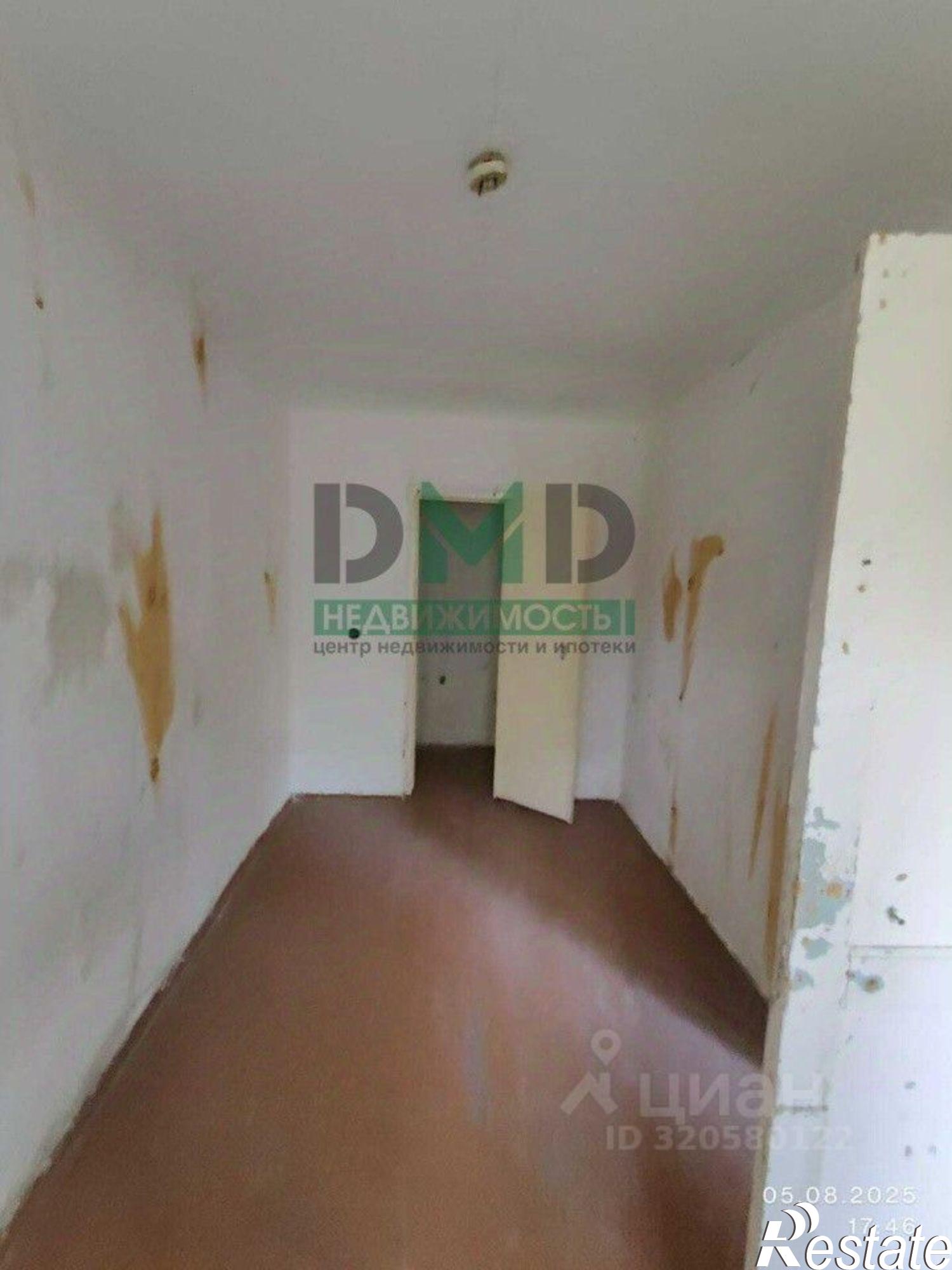 Купить квартиру за 2 100 000 рублей на Хрустальный переулок, 3