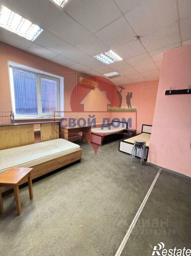 Отдельное здание улица Строителей, 35А,  д. 35А