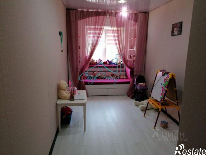 3-комн квартира улица Ленинского Комсомола, 26,  д. 26