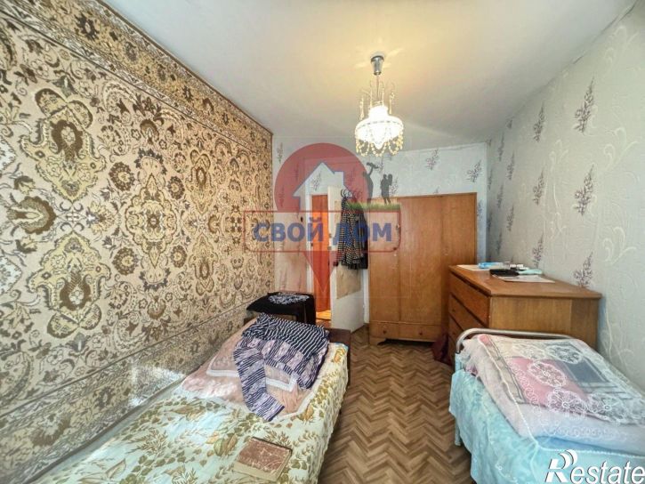 2-комн квартира пер Машиностроителей, 4,  д. 4