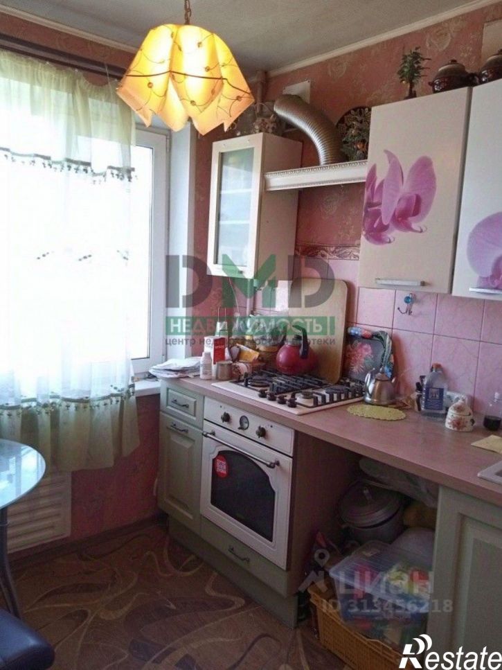 3-комн квартира ул Стасова, 6,  д. 6