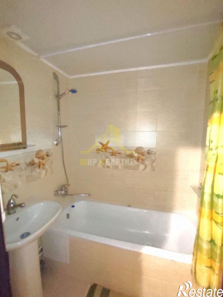 3-комн квартира улица Беляева, 2А,  д. 2А