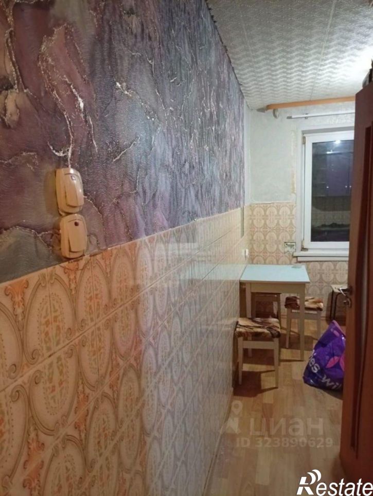 4-комн квартира улица Короленко, 128А,  д. 128А