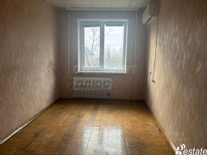 2-комн квартира Братская улица, 42,  д. 42