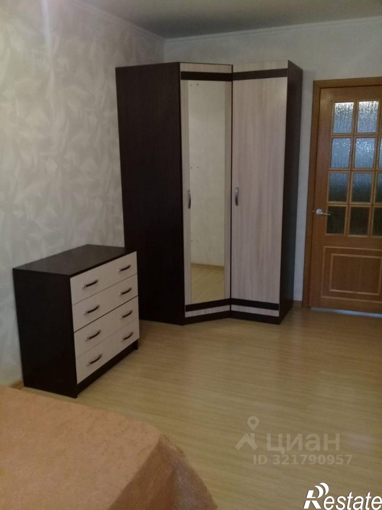 Сдать квартиру за 25 000 рублей на Новосибирская улица, 33