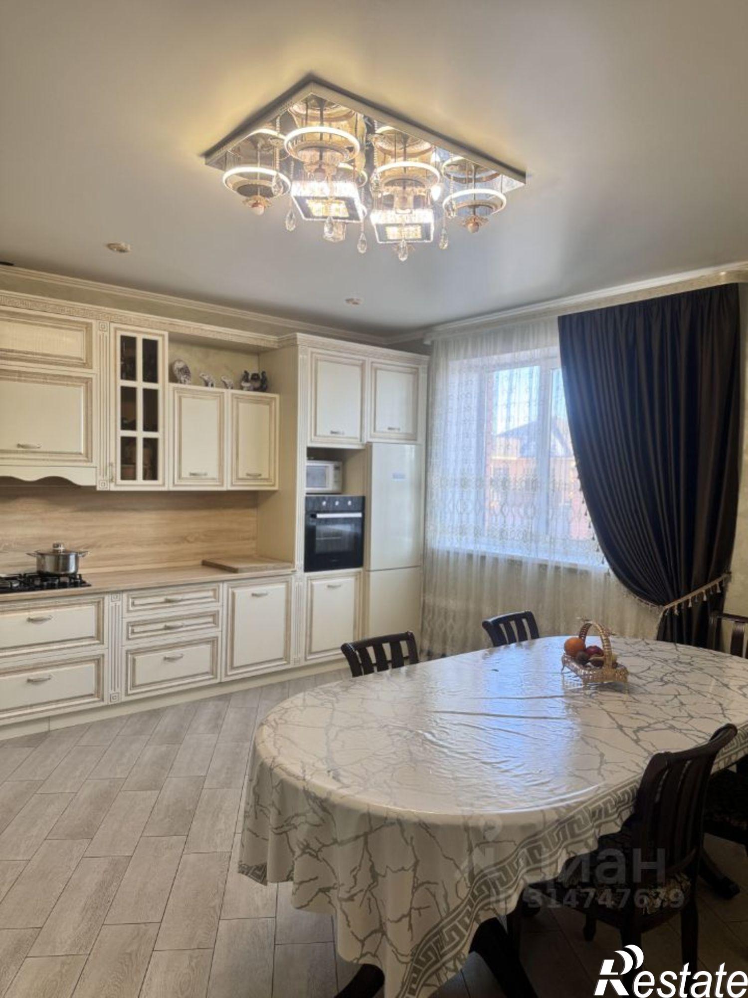 Купить дачу, дом, коттедж за 13 500 000 рублей на пер 2-й Андреева, 1