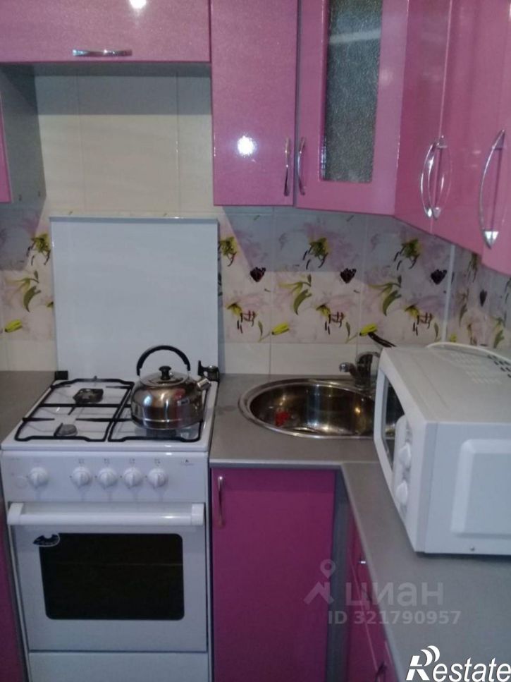 2-комн квартира Новосибирская улица, 33,  д. 33