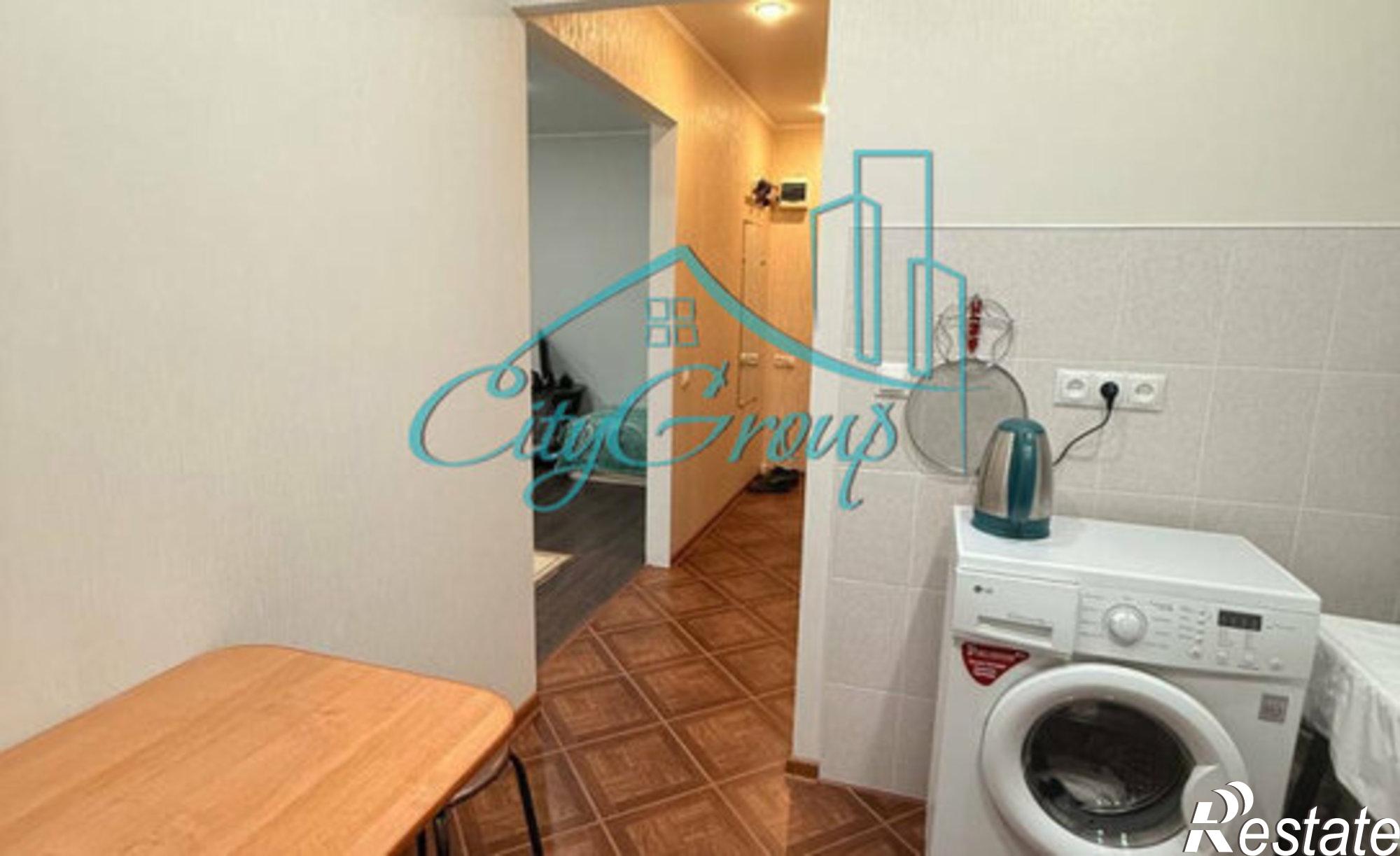 Купить квартиру за 2 300 000 рублей на Карельская улица, 41