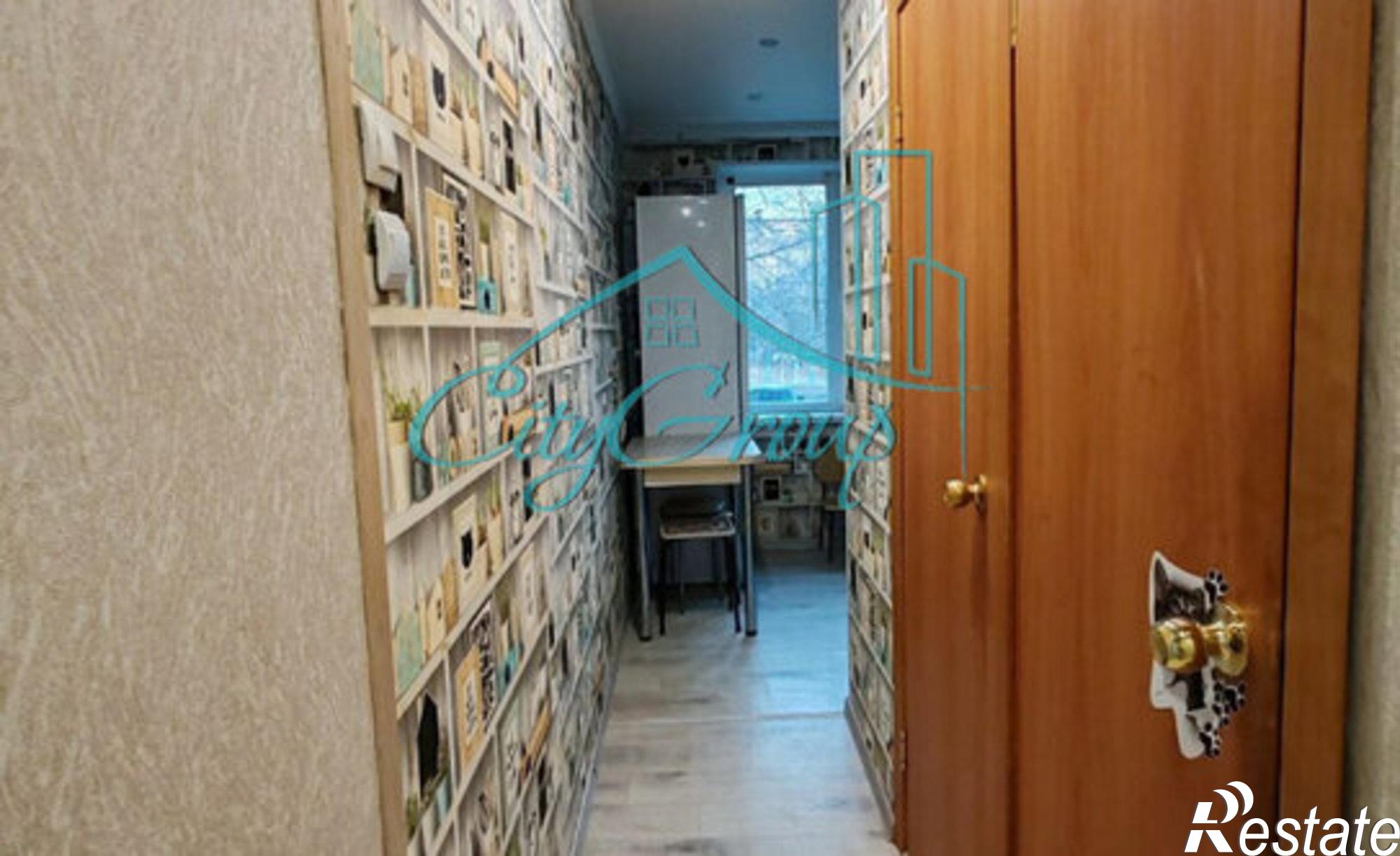 Купить квартиру за 2 800 000 рублей на улица Короленко, 118