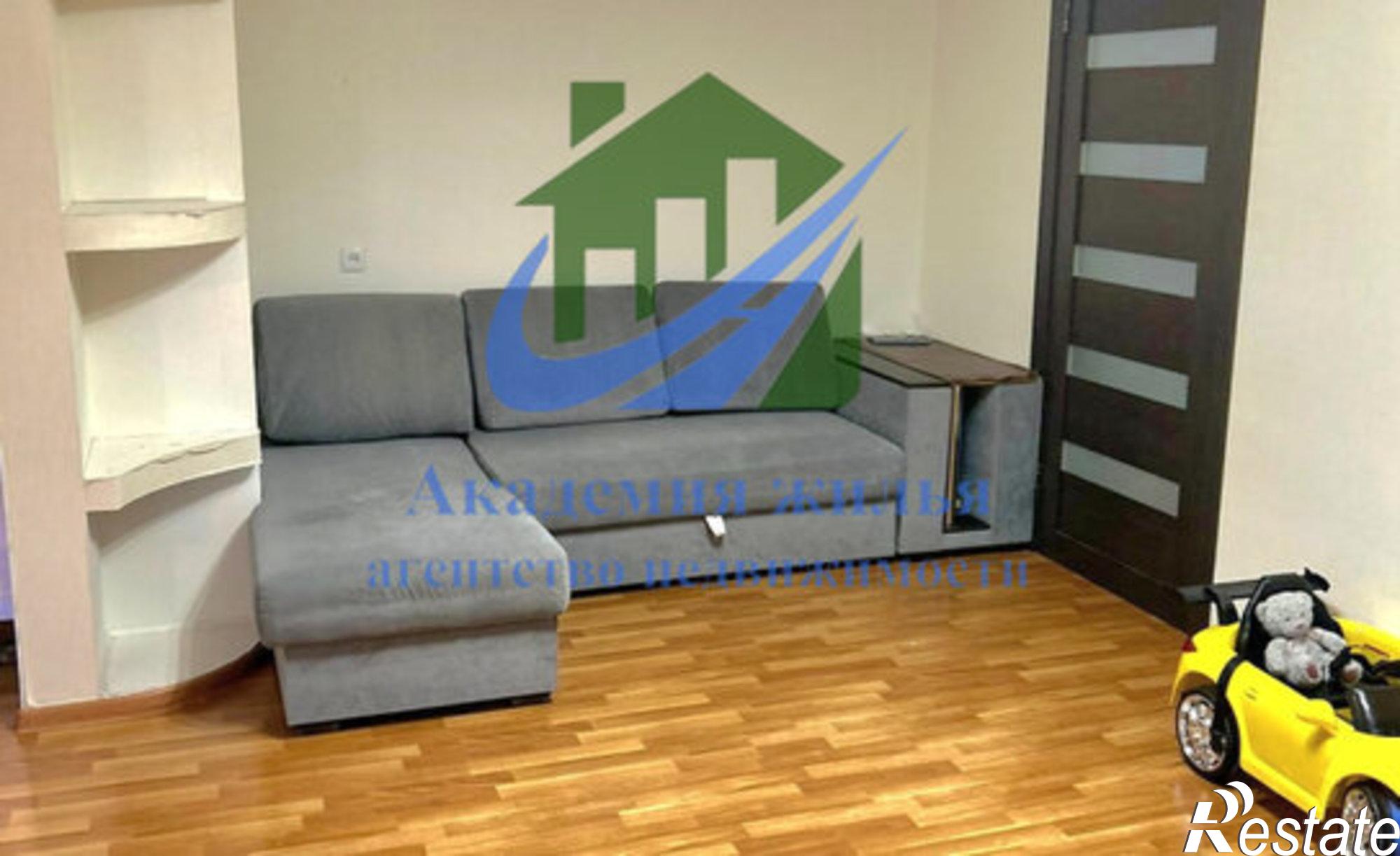 Купить квартиру за 2 600 000 рублей на улица Макаренко, 19А