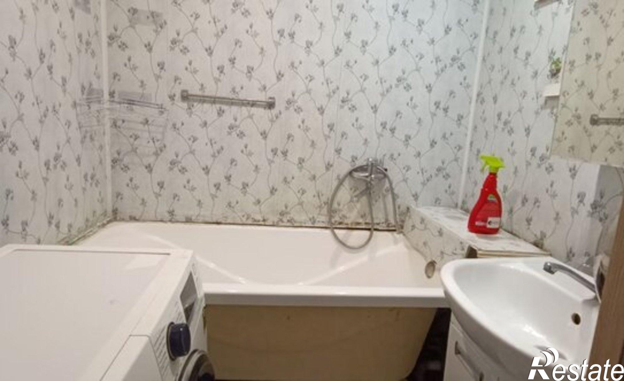 Купить квартиру за 3 700 000 рублей на Сарматский пер, 3