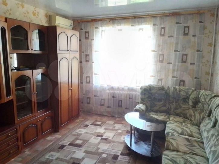 2-комн квартира ул Нефтяников, д. 25