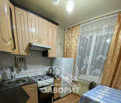 3-комн, 61кв м, этаж 2/5 ул Короленко, 134