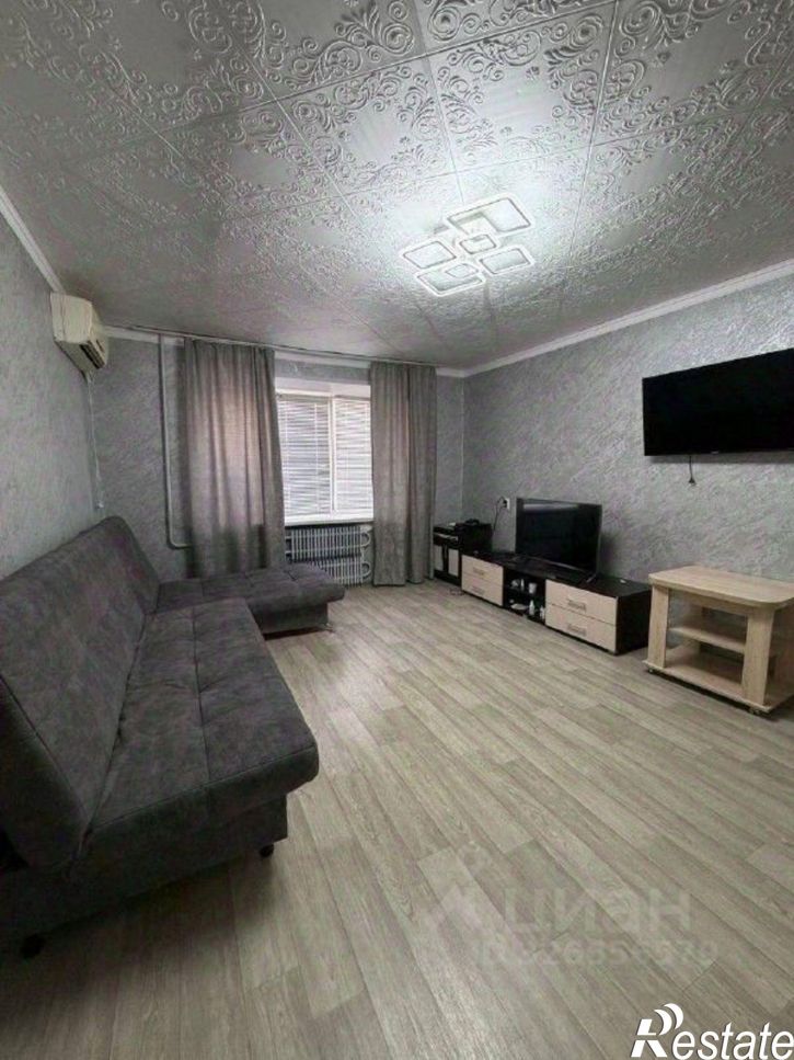 1-комн квартира улица Комарова, 5,  д. 5