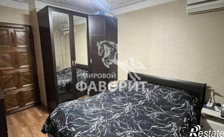 3-комн квартира ул Ялтинская, 92В,  д. 92В