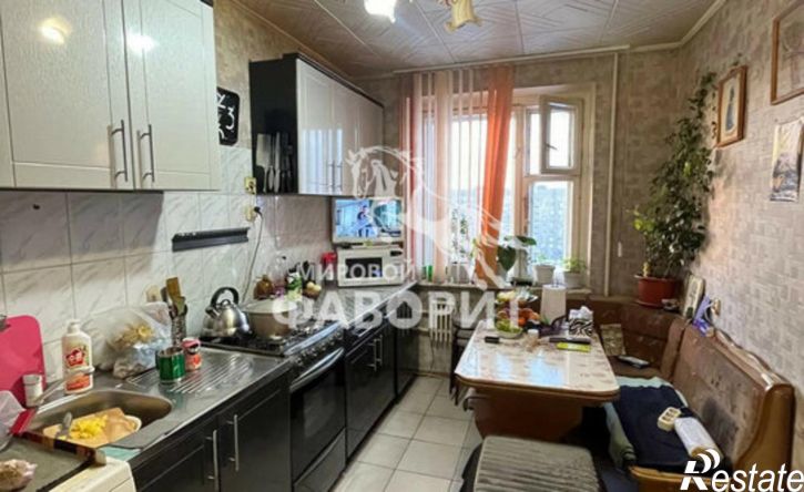3-комн квартира ул Ялтинская, 92В,  д. 92В