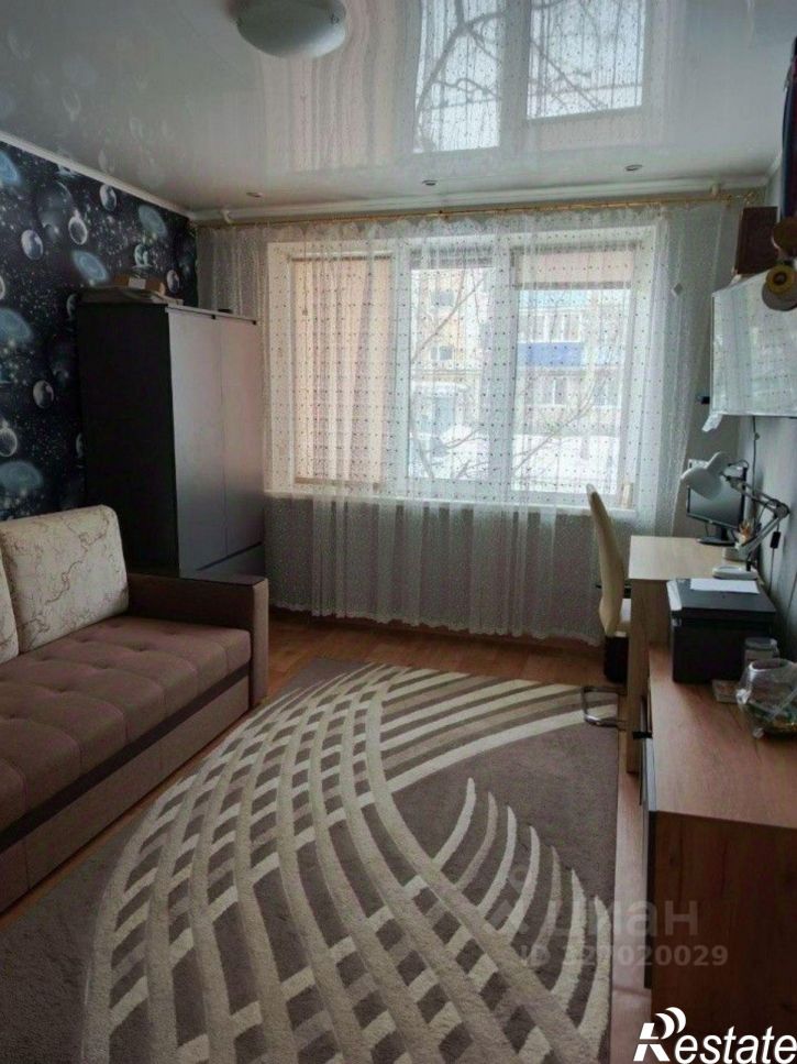 2-комн квартира улица Комарова, 14,  д. 14