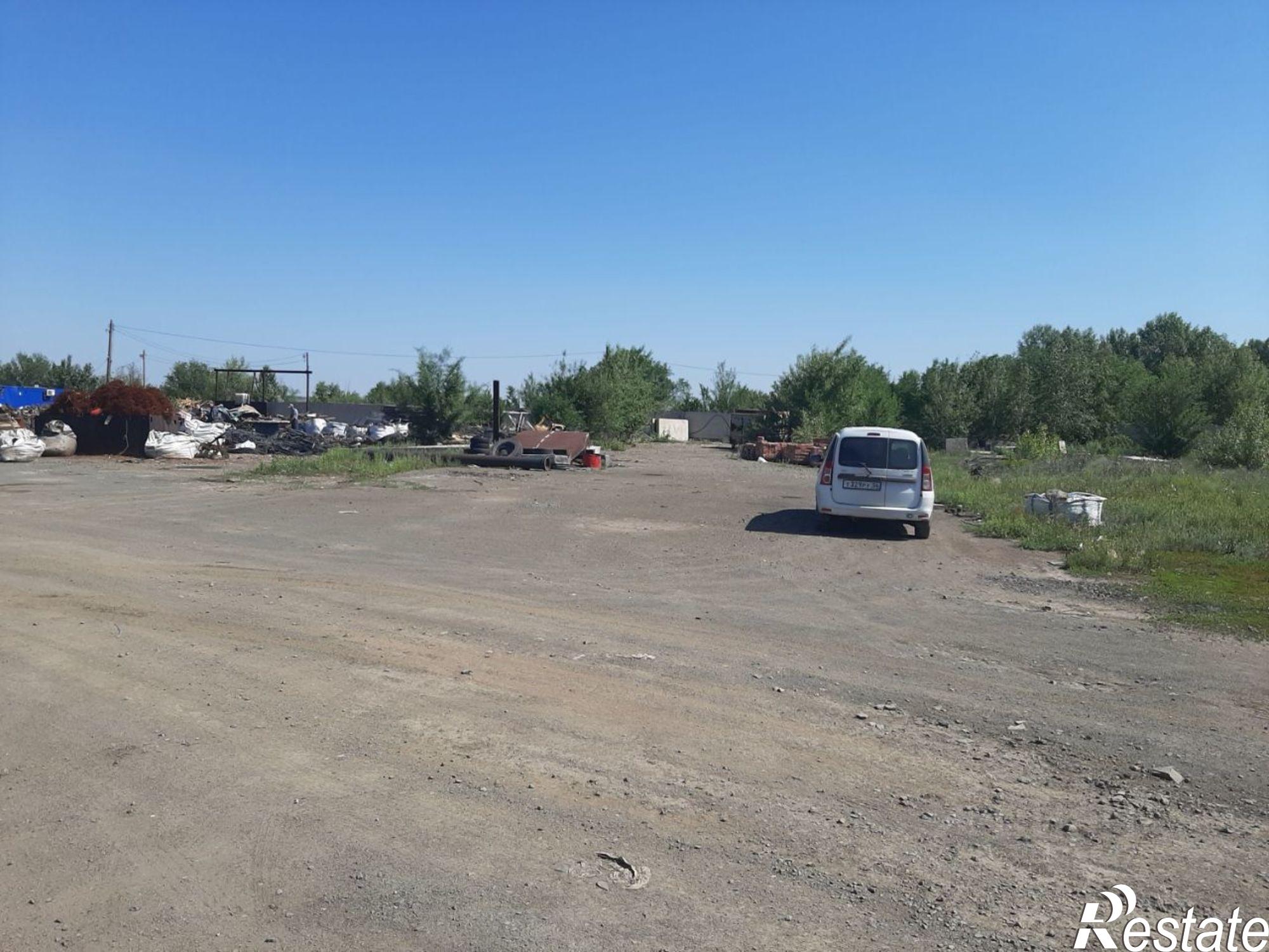 Купить складское помещение за 40 004 800 рублей на Казарма 326 км