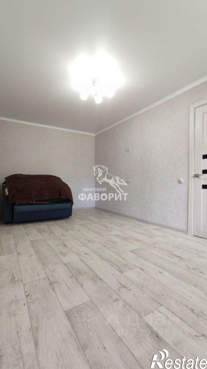 3-комн квартира мкр 6-й, 11,  д. 11