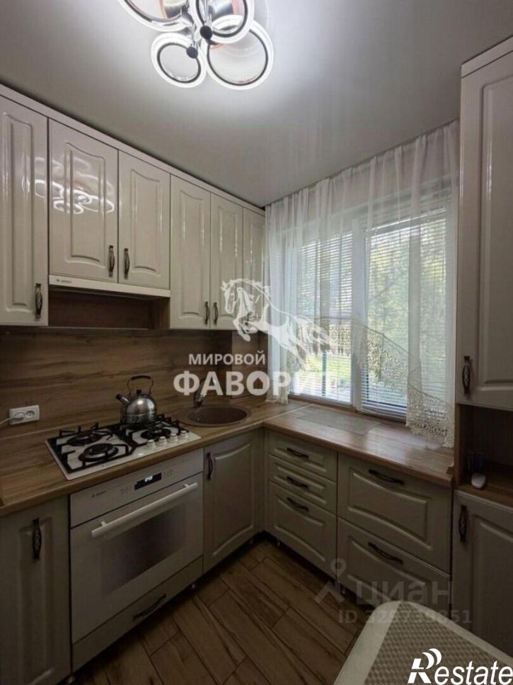 3-комн квартира улица Богдана Хмельницкого, 3,  д. 3