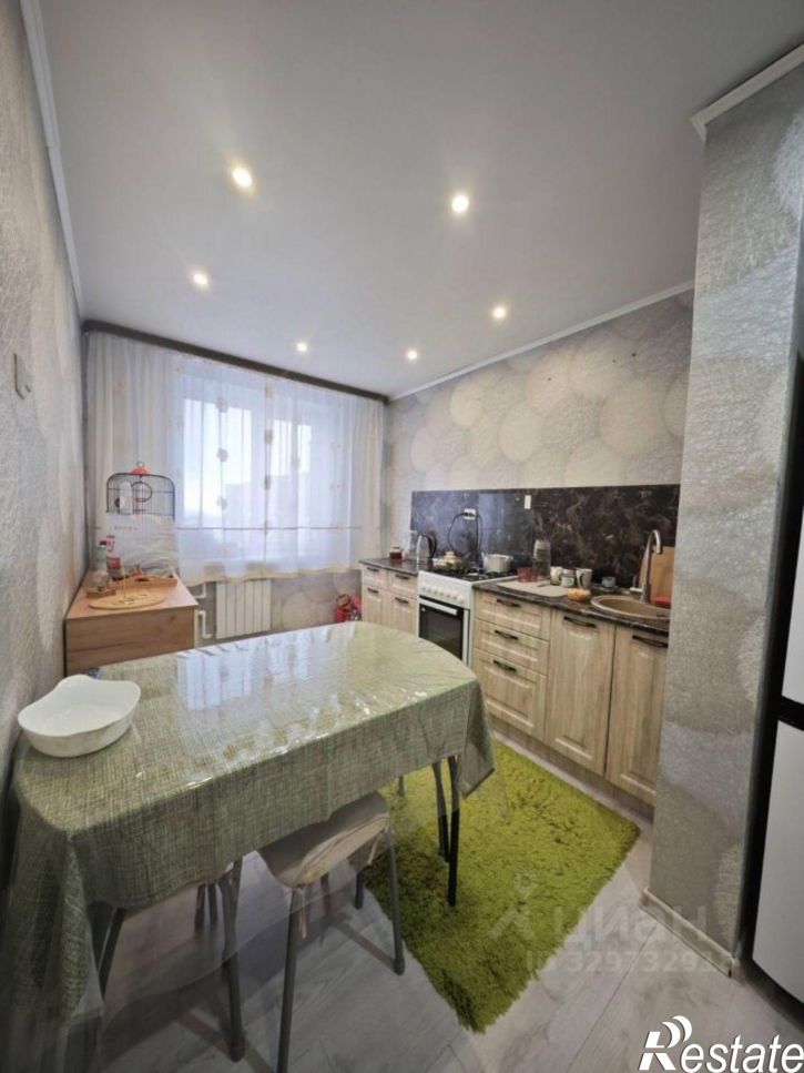 3-комн квартира Орский проспект, 35,  д. 35