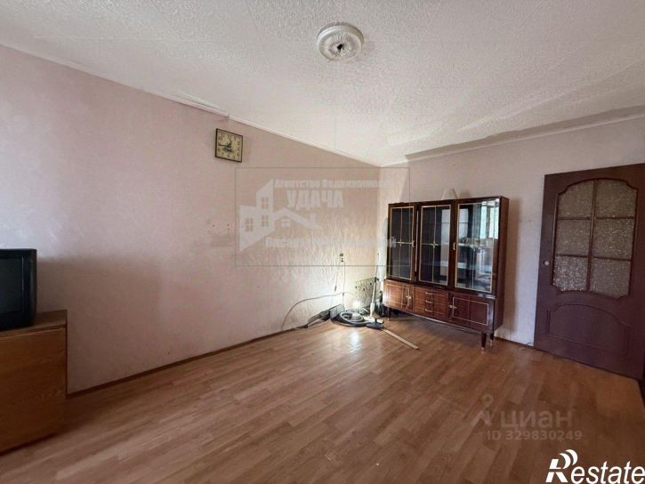 2-комн квартира улица Комарова, 2,  д. 2