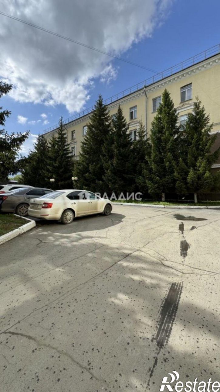 Комната улица Нефтяников, 10,  д. 10
