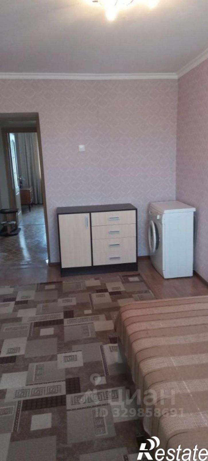 3-комн квартира Ялтинская улица, 78,  д. 78