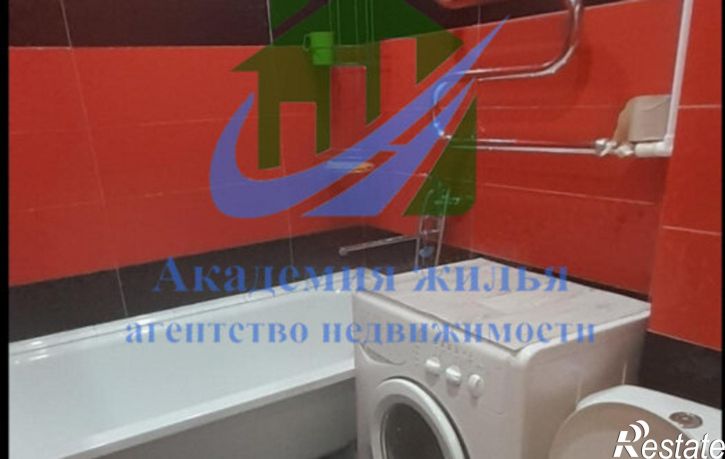 2-комн квартира ул Короленко, 31,  д. 31