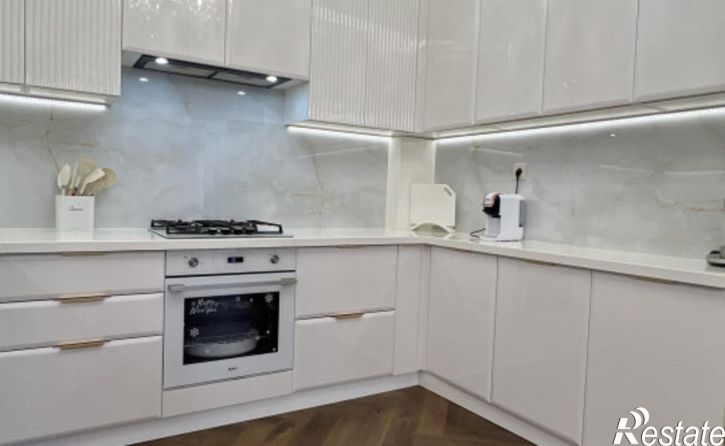 4-комн квартира Волховский пер, 6А,  д. 6А