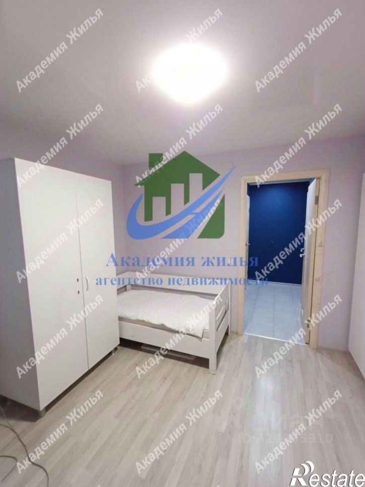 2-комн квартира улица Стасова, 4А,  д. 4А