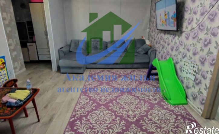 2-комн квартира Театральный переулок, 5,  д. 5