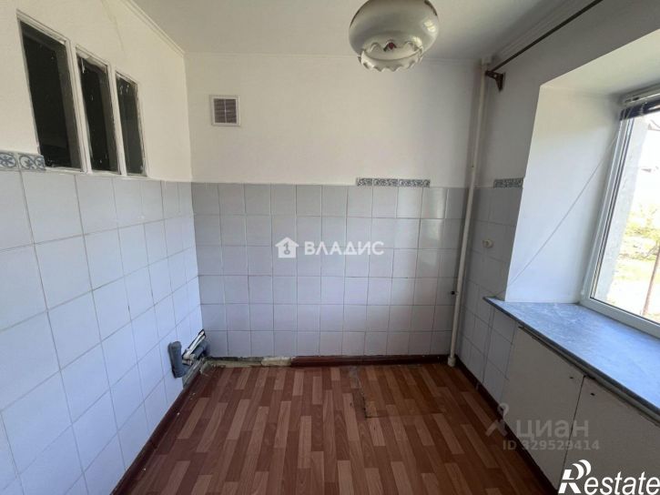 3-комн квартира ул Макаренко, 11,  д. 11