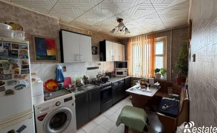 3-комн квартира Ялтинская улица, 92В,  д. 92В