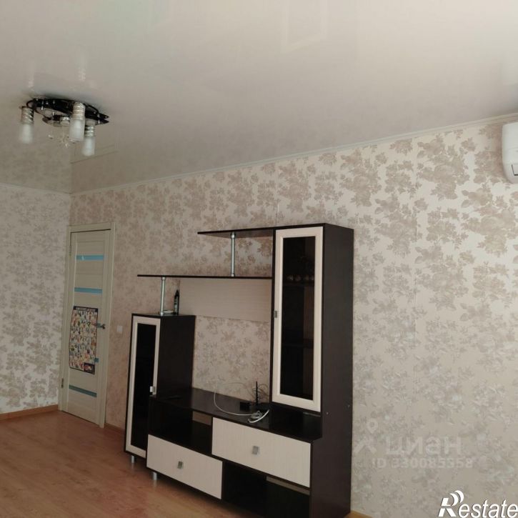2-комн квартира улица Пацаева, 11,  д. 11