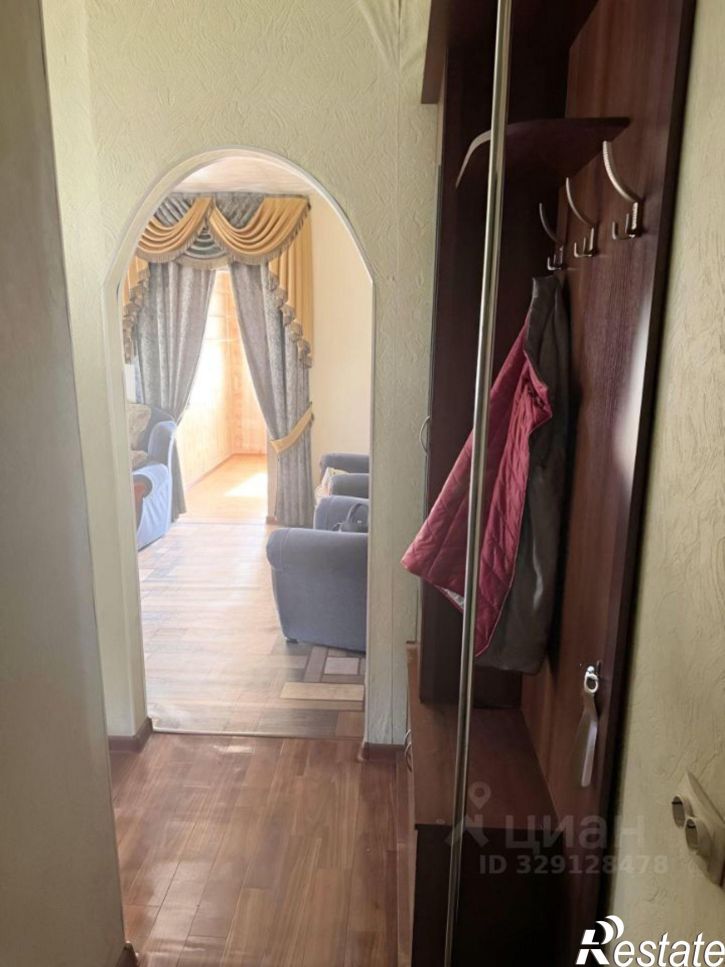 3-комн квартира улица Короленко, 128А,  д. 128А