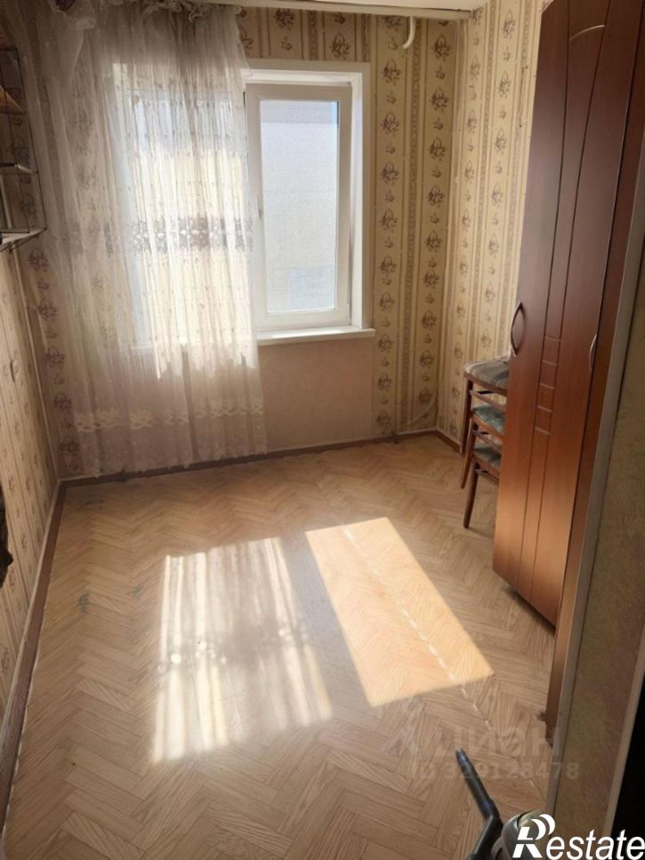 3-комн квартира улица Короленко, 128А,  д. 128А