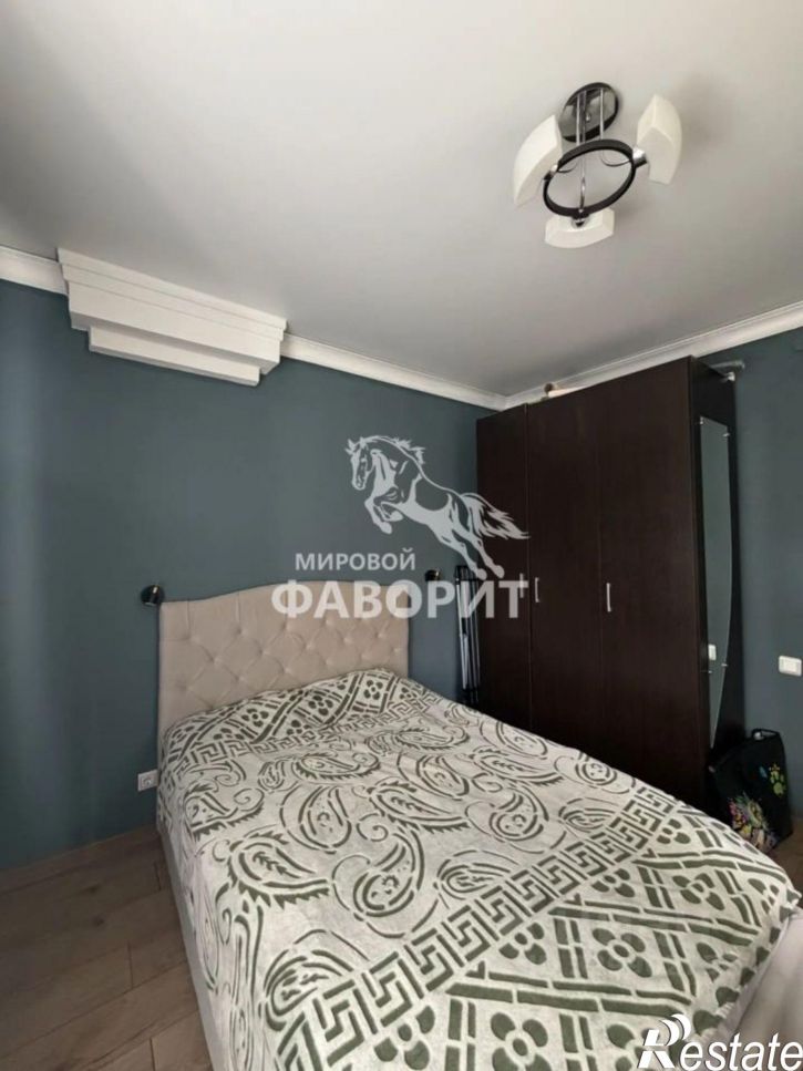 3-комн квартира улица Кутузова, 27,  д. 27