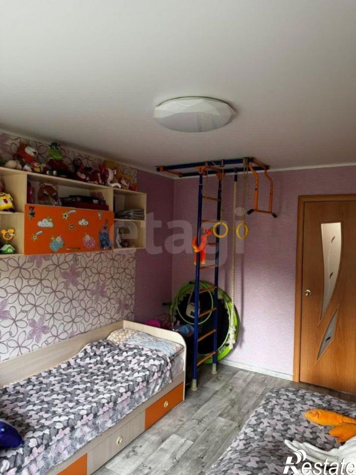 3-комн квартира улица Добровольского, 23,  д. 23