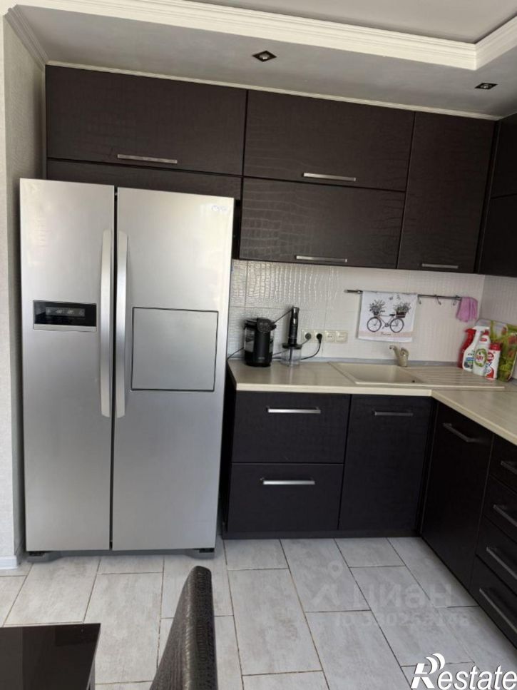 4-комн квартира Домбаровская улица, 32,  д. 32