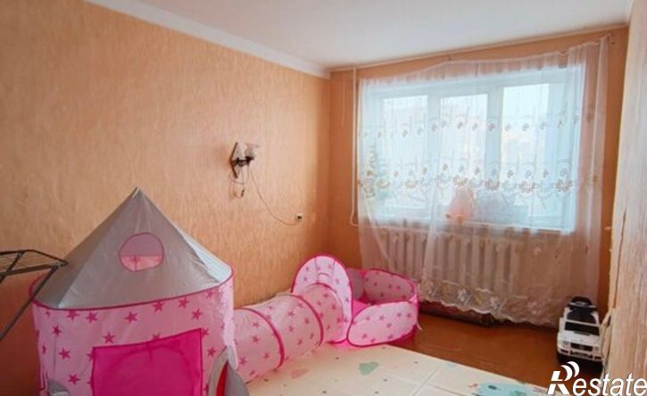 3-комн квартира мкр 6-й, 11,  д. 11