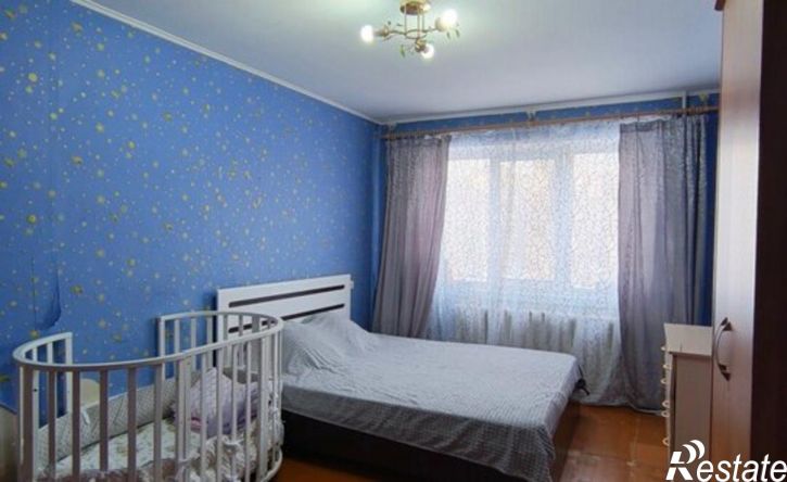 3-комн квартира мкр 6-й, 11,  д. 11